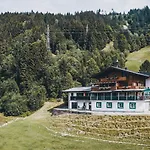 Panorama Guggenbichl - Inkl Sommerkarte, Einmaliger Eintritt Ins Tauern & Bester Ausblick Ueber アパート