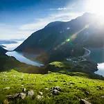 Panorama Guggenbichl - Inkl Sommerkarte, Einmaliger Eintritt Ins Tauern & Bester Ausblick Ueber Apartmán *