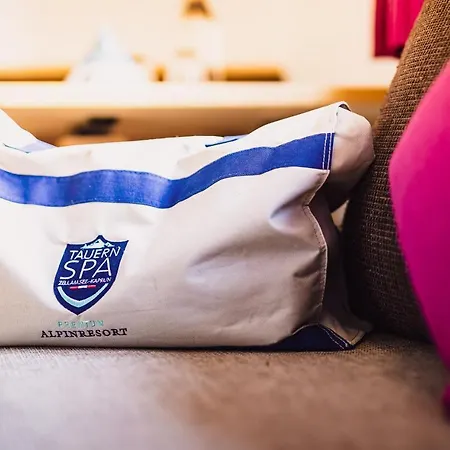 Panorama Guggenbichl - Inkl Sommerkarte, Einmaliger Eintritt Ins Tauern & Bester Ausblick Ueber Капрун