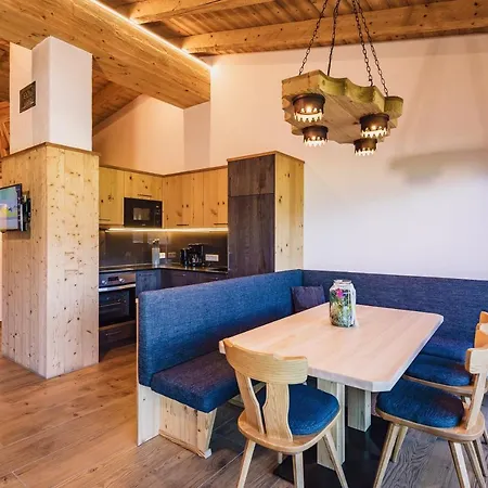 Апартаменти Panorama Guggenbichl - Inkl Sommerkarte, Einmaliger Eintritt Ins Tauern & Bester Ausblick Ueber Капрун