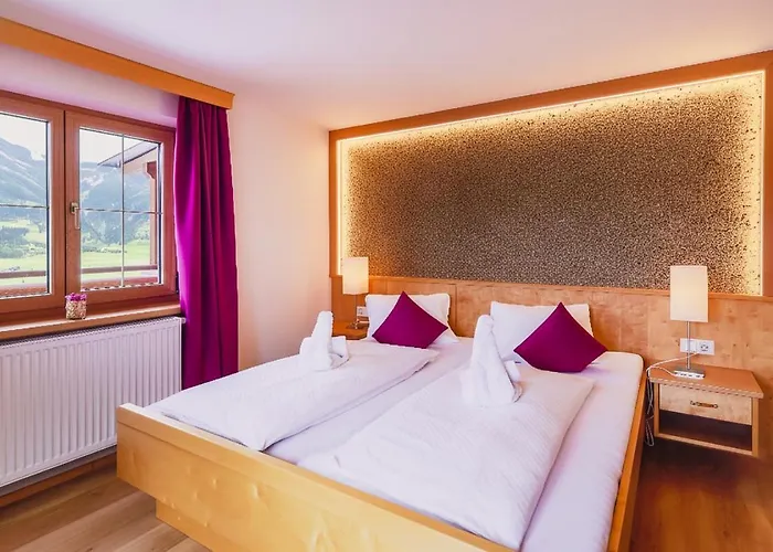 Panorama Guggenbichl - Inkl Sommerkarte, Einmaliger Eintritt Ins Tauern & Bester Ausblick Ueber Apartmán