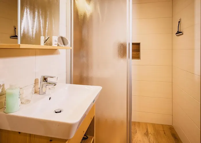 Panorama Guggenbichl - Inkl Sommerkarte, Einmaliger Eintritt Ins Tauern & Bester Ausblick Ueber Kaprun